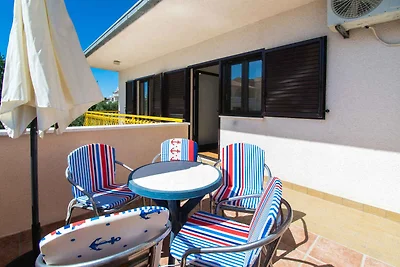 Ferienwohnung mit Balkon und Grill