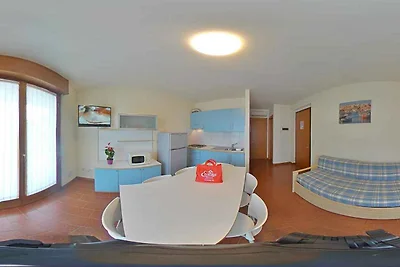 Ferienwohnung mit Klimaanlage und Balkon