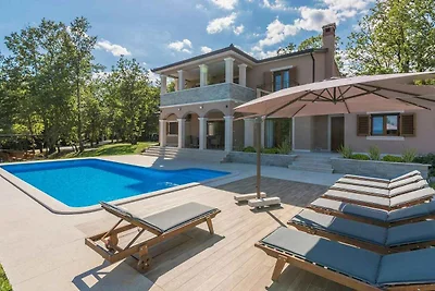 Maison de vacances Vacances relaxation Pazin