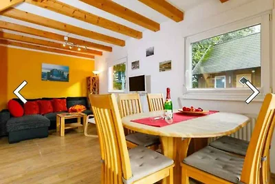 Ferienhaus Albi mit Sauna und WLAN