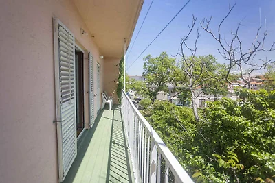 Ferienwohnung mit Klimaanlage und Balkon