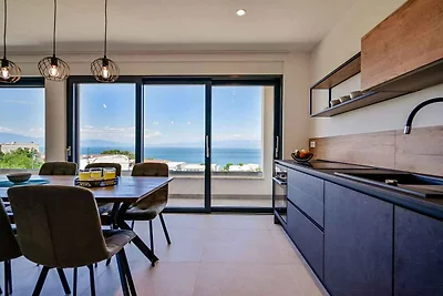 Ferienwohnung mit Meerblick und Pool zur geme