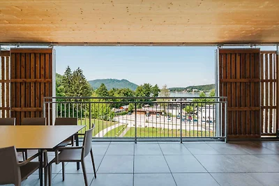 Hotelapartment mit Seeblick
