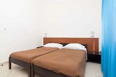 Bungalow mit Parkplatz