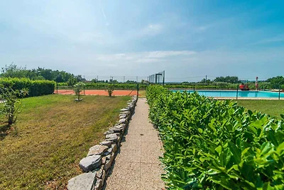 Ferienwohnung mit Pool und Terrasse