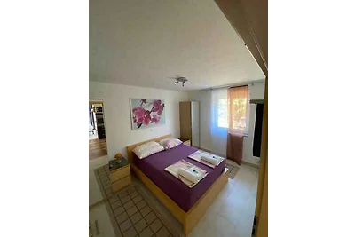Ferienwohnung Ferienwohnung Velebit mit Meerb