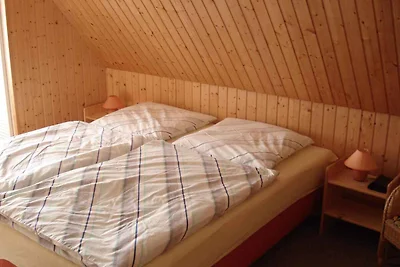 Ferienwohnung unter Schilfdach, nur 100 m vom
