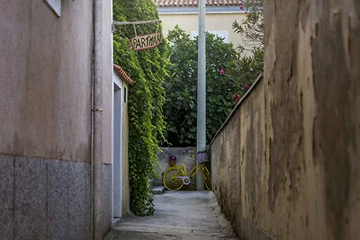 Moderne Ferienunterkunft Dominik in Mali