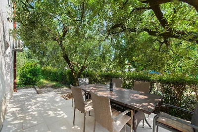 Apartment im Erdgeschoss mit drei Schlafzimme