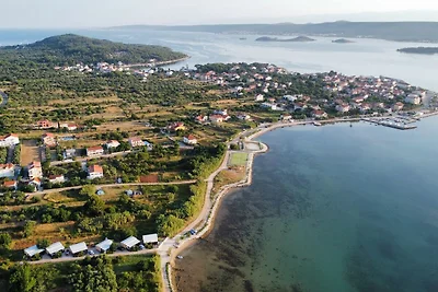 Ferienhaus mit Klimaanlage und Meerblick