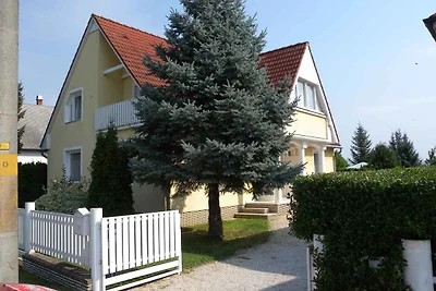 Ferienwohnung mit Pavillon und Pool