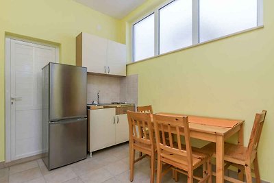 Ferienwohnung mit Balkon und Grill