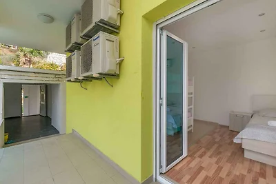 Ferienwohnung mit Balkon, im Zentrum