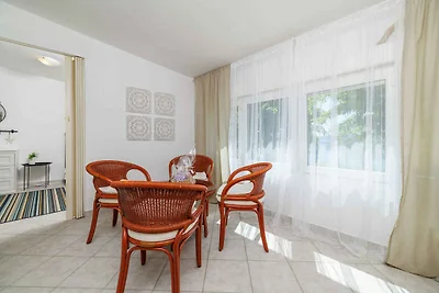 Strandnahe Ferienwohnung in Selce mit wunders