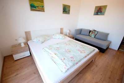 Appartamento Vacanza con famiglia Njivice