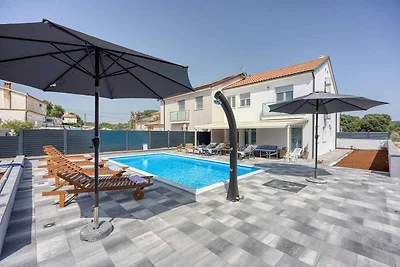 Villa mit privatem Pool, 4 Schlafzimmer