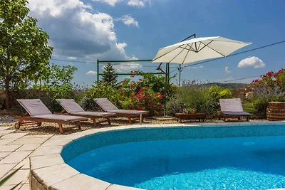 Holiday home relaxing holiday Grizane