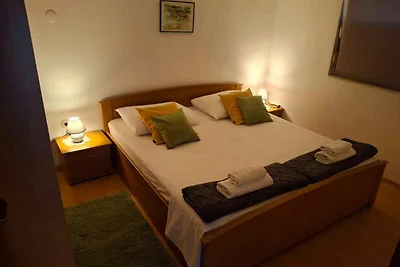 Charmantes Apartment mit Meerblick in Sv.