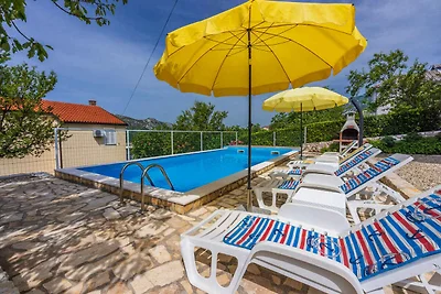 Ferienhaus mit Pool, Klimaanlage