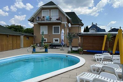 Ferienwohnung mit beheiztem Pool und Internet