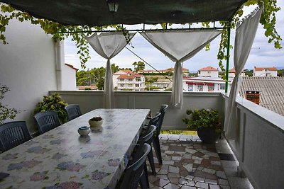 Ferienwohnung mit Terrasse in Meernähe