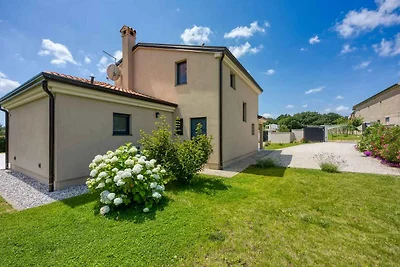 Villa mit Pool, Klimaanlage