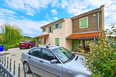 Villa mit Pool und Klimaanlage