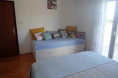 Ferienwohnung mit Terrasse und Klimaanlage