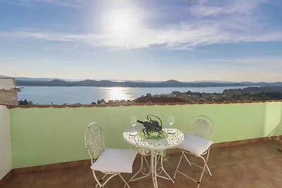 Ferienhaus mit Terrasse und Klimaanlage