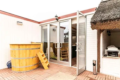 Ferienwohnung mit Garten und Kinderspielplatz