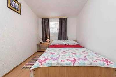 Ferienwohnung mit Klimaanlage und Balkon
