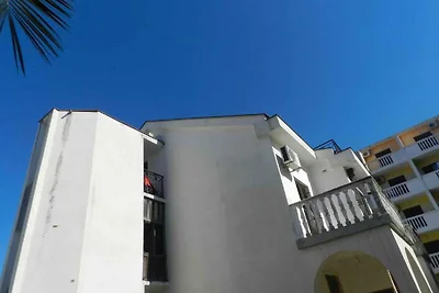 Ferienwohnung mit Balkon und Klimaanlage