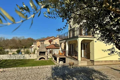 Ferienwohnung mit Klimaanlage und Terrasse