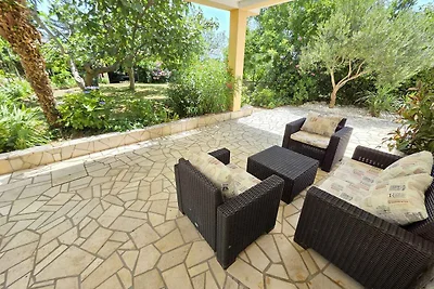 Ferienwohnung mit Garten, Klima, Internet und