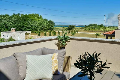 Schöne Villa mit privatem beheiztem Pool, Sau