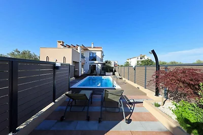 Modernes Ferienhaus Bronzzatta mit Privatpool