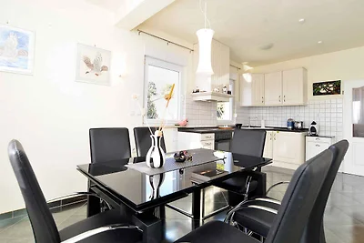 Ferienwohnung mit Klimaanlage und Terrasse