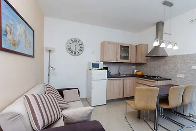 Ferienwohnung mit Balkon und Grill