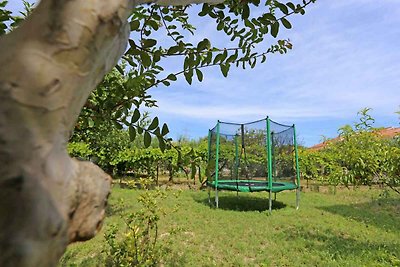 Ferienwohnung mit Pool und Grill