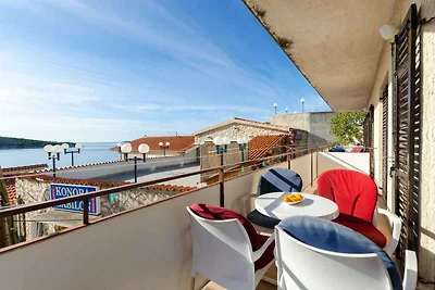 Ferienwohnung mit Klimaanlage und Balkon