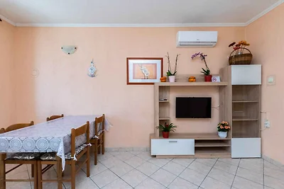 Ferienhaus mit Klimaanlage und Grill