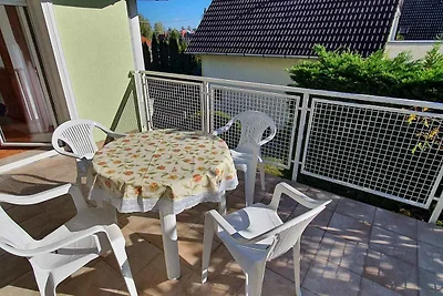 Ferienhaus mit Gartendusche und