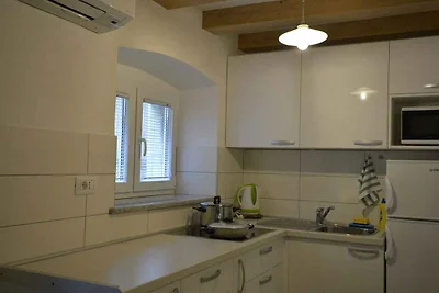 Appartamento Vacanza con famiglia Cres (Isola)