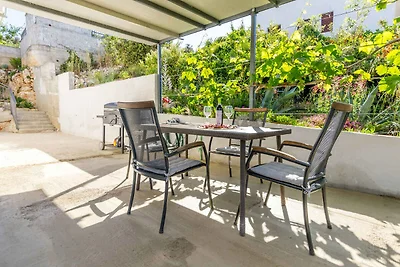 Komfortable Ferienwohnung Šimun mit Meerblick