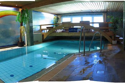 Studio mit Pool und Sauna