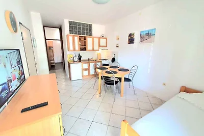 Ferienwohnung with terrace and Internet