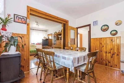 Ferienwohnung mit Balkon und Grillmöglichkeit