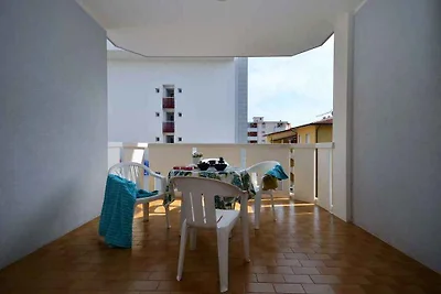 Ferienwohnung mit Klimaanlage und Balkon