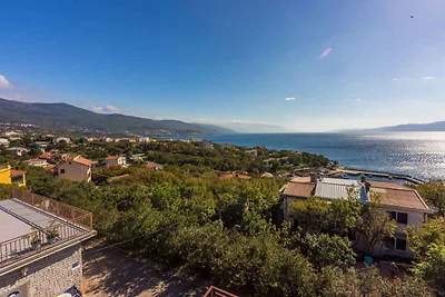 Ferienwohnung mit Balkon und Meerblick
