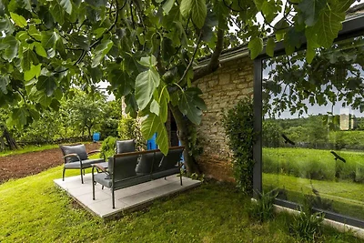 Villa mit Pool und Klimaanlage